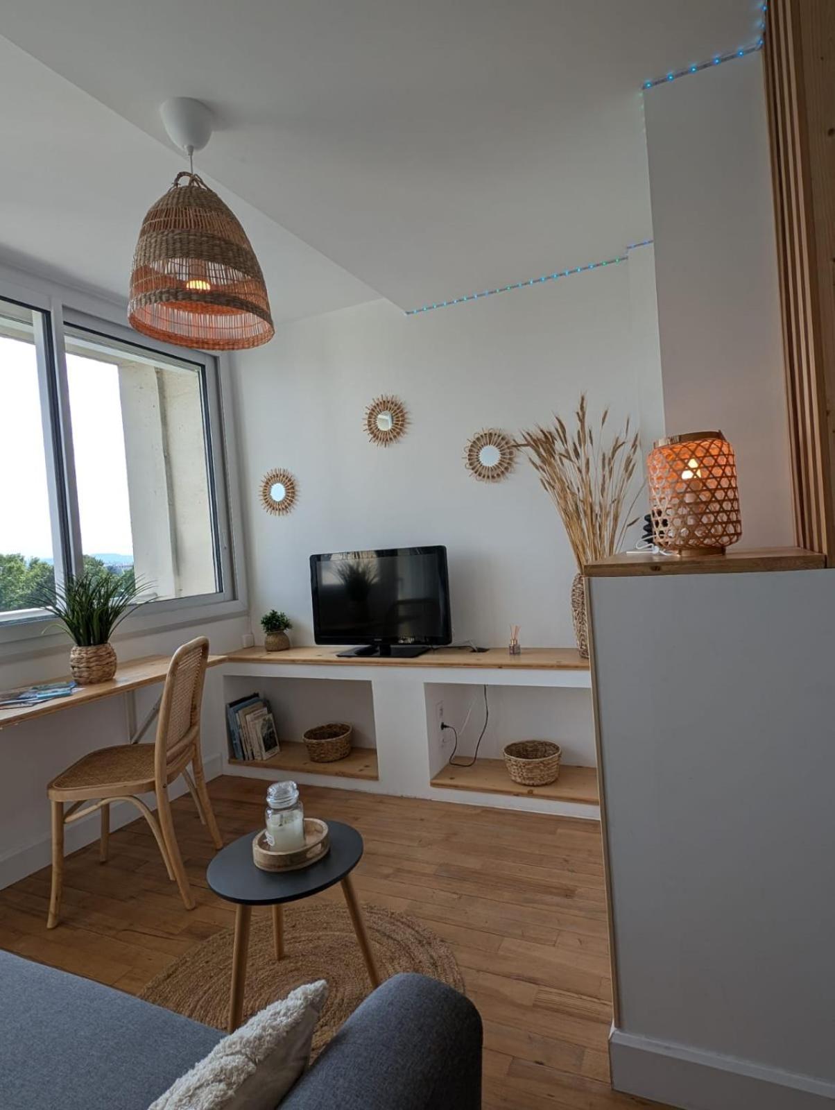 Studio De Charme Cosy Centre-Ville Tarbes Luaran gambar